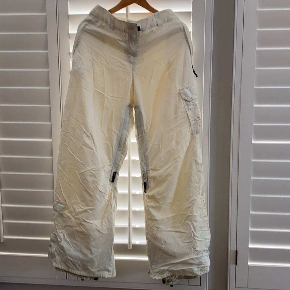 Women’s ski / snowboarding pants